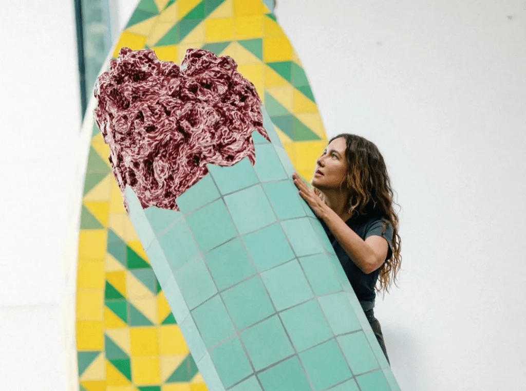 A arte que rasga a história, de Adriana Varejão