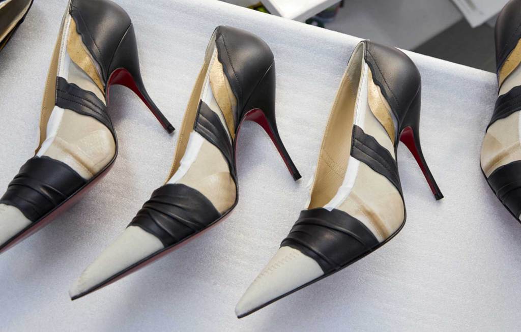 Margiela anuncia coleção remanescente de Galliano com&nbsp;Louboutin