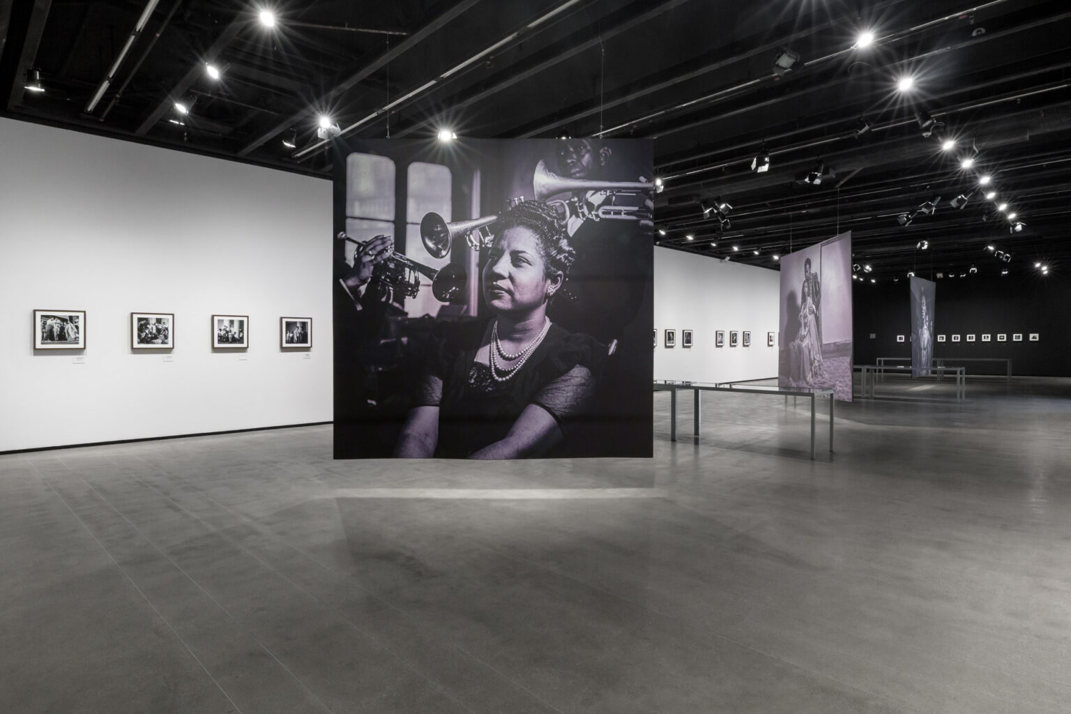 Exposição celebra ativismo do Teatro Experimental do Negro pelas lentes de José Medeiros, fotógrafo mato-grossense