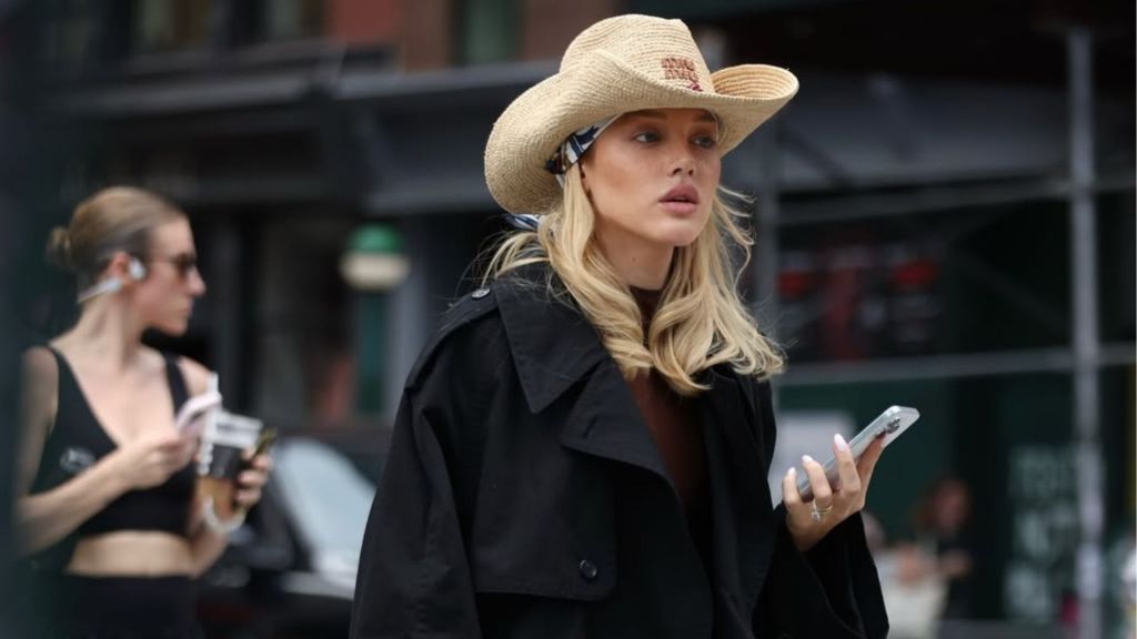 Por que a moda parece durar cada vez&nbsp;menos?